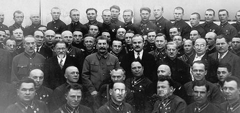 Сталин с чекистами  