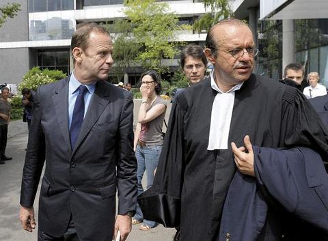Рассмотрение судебного иска против Франсуа-Мари Банье бессрочно отложено Нантерским трибуналом. Фото: Miguel Medina (AFP)   