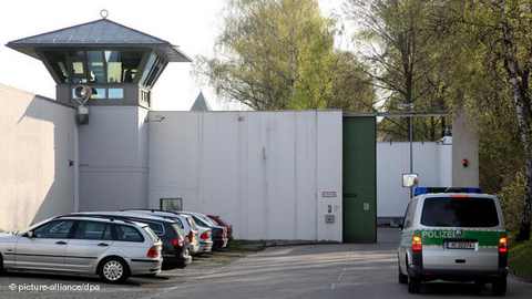 В'язниця Штадельгайм буде місцем проживання Дем'янюка щонайменше до травня 2010 року.
