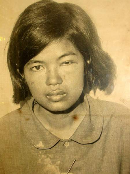 Заключенная-подросток в камбоджийской тюрьме