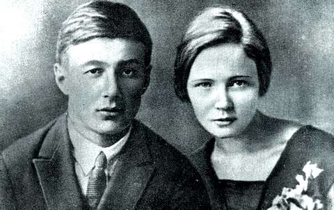 Б. Корнилов и О. Берггольц, 1929 г.