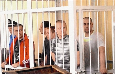 Разбор полётов. Процесс по делу Поповича (в центре) и его соратников длился больше года Фото: tsn.ua