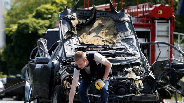 На месте взрыва машины Максима Шаповала. Киев, 27 июня 2017