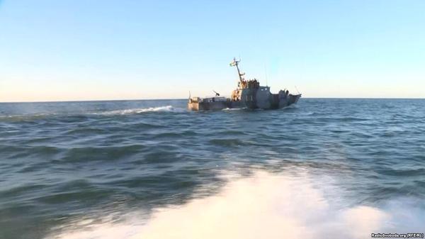 Корабль украинских сил морской охраны в Азовском море