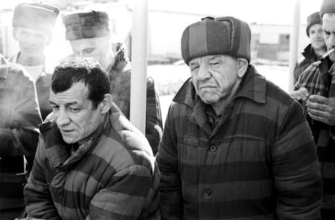 Фотографии сделаны в городе Ангарске, в зоне особого режима в 1988 году