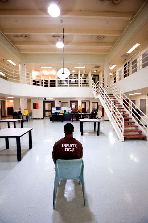 Жизнь подростков в американских тюрьмах
