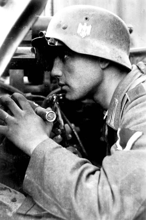 1942. Сталингград. Немецкий артиллерист.  Sueddeutsche Zeitung Photo/Global Look