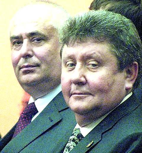Александр Шевченко (справа)