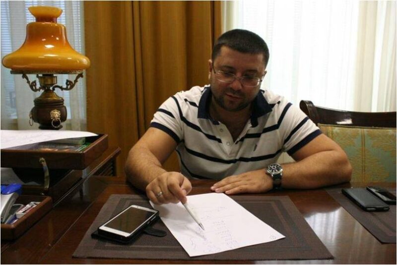 Депутат обласної ради і власник однойменної юридичної фірми Ярослав Гришин