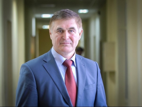  заместитель министра аграрной политики Виктор Шеремета