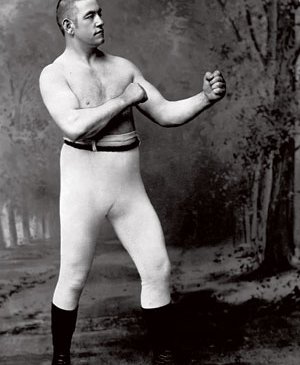 Джон Салливан прославился в годы, когда боксеры обходились без перчаток