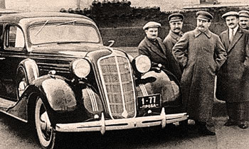 Иосиф Сталин заботился о том, чтобы партийцы не катались в персональных авто слишком долго. ФОТО: WIKIPEDIA.ORG  