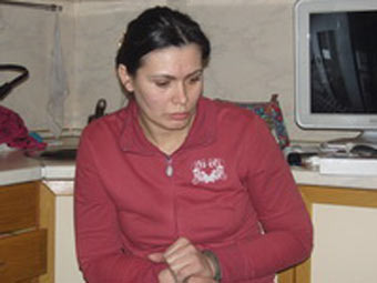 Задержанная хозяйка притона. Фото с сайта ГУВД Москвы