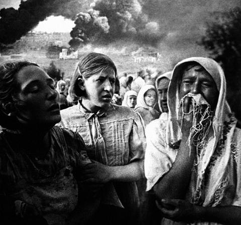 Киев после немецкой бомбардировки, 23 июня 1941 года