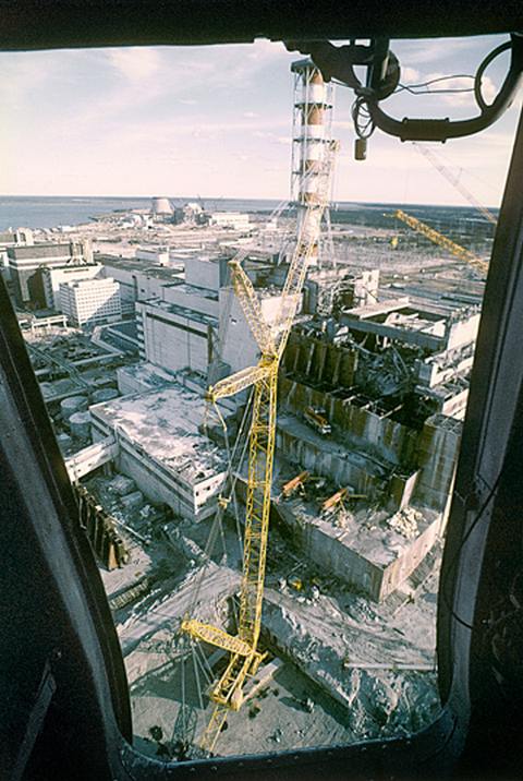 Вид на Чернобыльскую АЭС