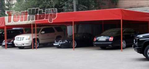 Общая стоимость гаражика Кернеса Геннадия Адольфовича - более $2 000 000
