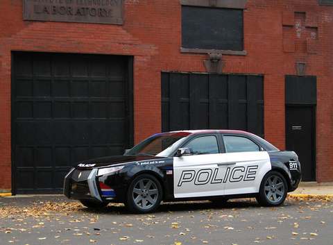 Главной темой ежегодной конференции Международной полицейской ассоциации (IACP) в Сан-Диего в 2008 году стали полицейские автомобили будущего, прототип которого представила компания Carbon Motors. Фото: Carbon Motors