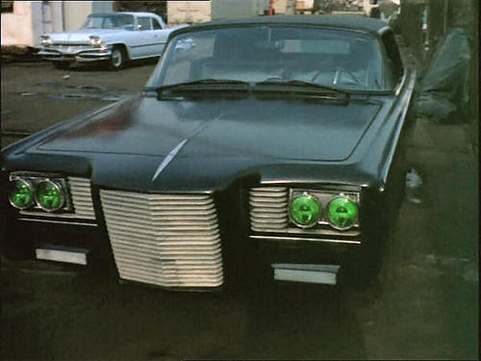 Chrysler Crown Imperial 1966 из сериала «Зеленый Шершень»