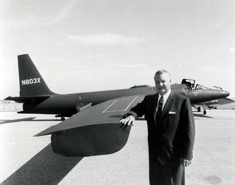 Кларенс Л. Джонсон в течение сорока с лишним лет руководил исследовательским отделом компании «Локхид», заслужив репутацию «организационного гения». Фото: U.S. Air Force