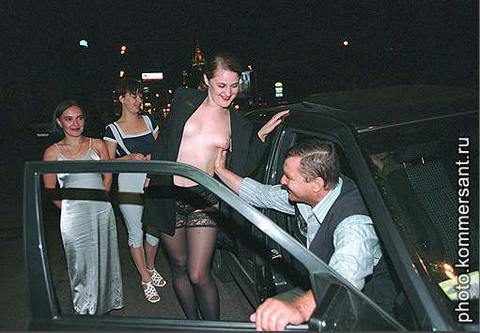 Уличные проститутки теперь в старом, добром прошлом. ФОТО: Павел Кассин, Коммерсантъ  