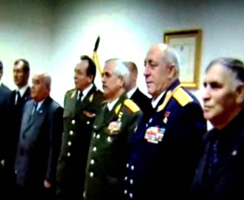 Генерал Кабанец (второй справа)