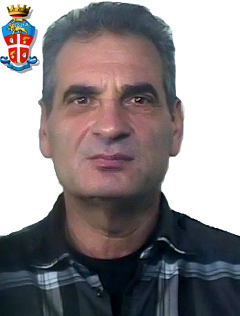 Один из боссов итальянской ОПГ «Ндрангета» Себастьяно Пелле после ареста 9 ноября 2011 года.