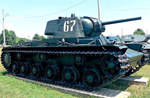 КВ-1 превосходил в 1941 году любой немецкий танк. Но с появлением «Тигра» в 1942-м мгновенно устарел