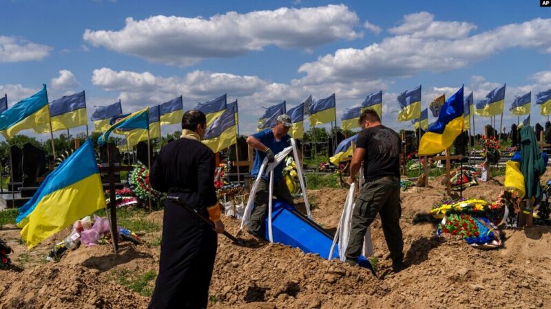 Як проходить розслідування російських воєнних злочинів, та чи схожі злочини російських військових на злочини нацистів