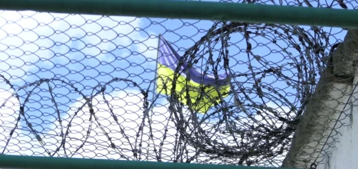 Як утримують військовополонених армії РФ у таборі в Україні?