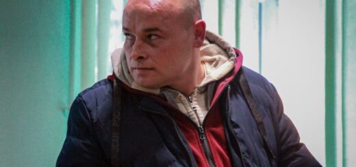 Потерпевший Имран Висханов во время заседания в Ленинском райсуде Харькова 10 марта 2021 года. Фото: Ганна Соколова, Ґрати