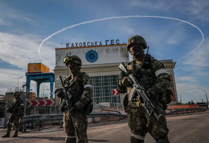 Російські військові захопили і утримують Каховську ГЕС / ФОТО,EPA