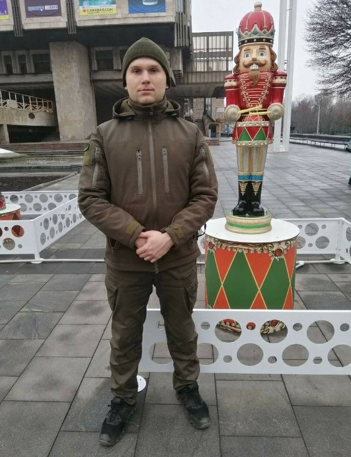 Ярослав Яковлєв під час роботи в охороні