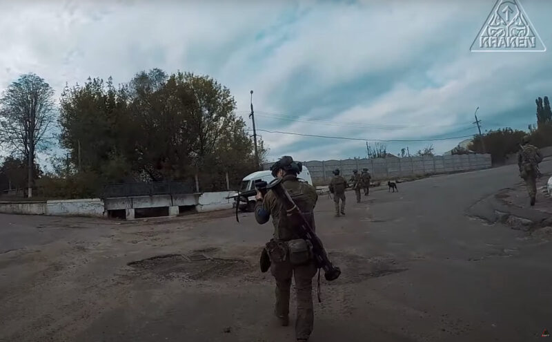 Спецпідрозділ KRAKEN показав як звільняли в ході Куп'янської наступальної операції окуповані російськими загарбниками населені пункти (відео)