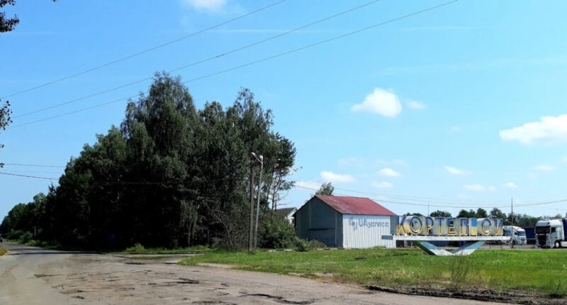 Як у волинському селі Кортеліси готуються до ймовірного наступу з Білорусі