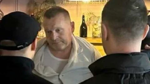 Ігор Гринкевич після затримання за спробу дати хабаря у 500 тис. доларів, 29 грудня 2023 року (фото ДБР)