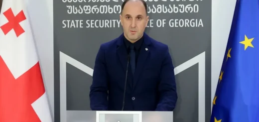 Руководитель Контртеррористического департамента Службы государственной безопасности Грузии Бача Мгеладзе во время брифинга, 5 февраля 2024 года. Фото: ssg.gov.ge