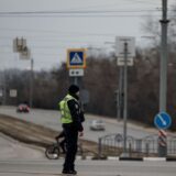 Фото: у Харкові поліція посилено працює на складних ділянках доріг