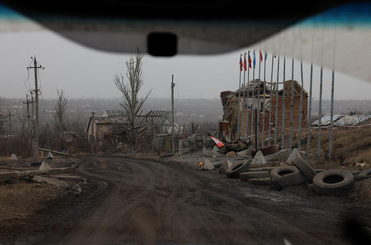 Вид на Авдеевку из машины, 16 марта 2024 года