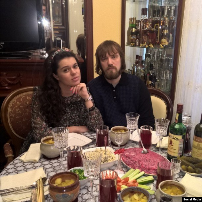 Мария Ягодина и Артём Усс, фото из аккаунта отца Ягодиной в социальной сети 