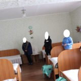 Моніторинговий візит до Надержинщинської колонії №65: 6 чоловіків цілодобово ведуть відеоспостереження за жінками в спальних кімнатах