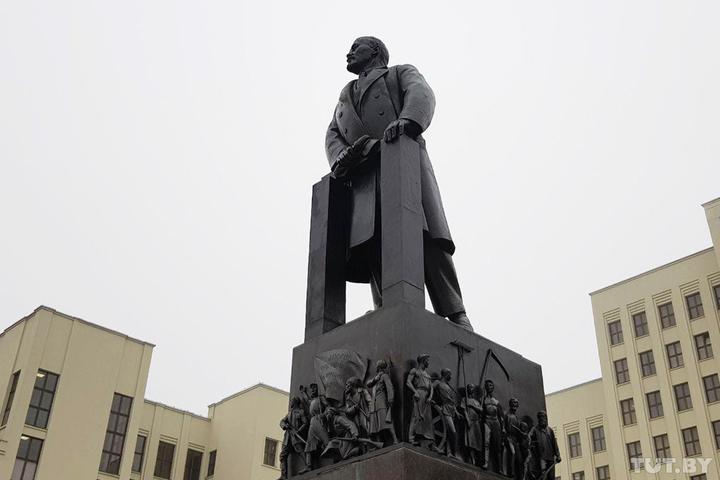 Памятник Ленину в Минске. Фото: TUT.BY