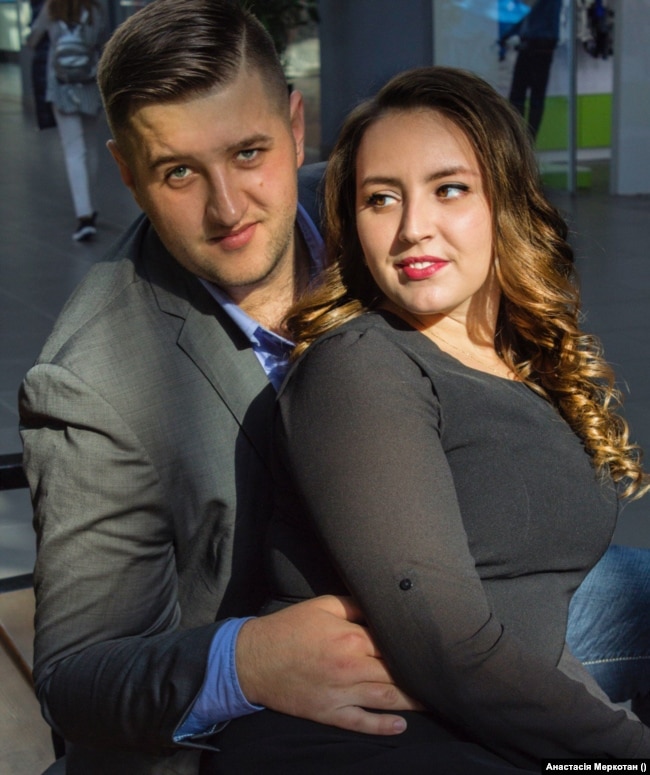 Анастасія познайомилася із Юрієм під час навчання у Донецькому музичному училищі