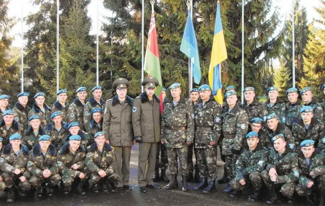 Українські та білоруські десантники