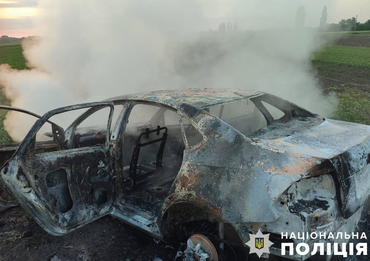 на полтавщині поліція встановлює обставини загоряння автомобіля