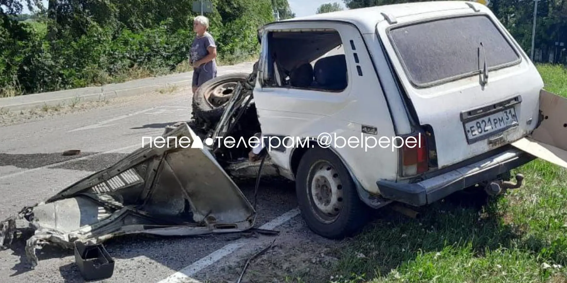 У Білгородській області РФ танк з пʼяними російськими військовими переїхав автомобіль "Нива", водій якого помер від переляку