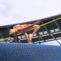 Ярослава Магучіх встановила новий світовий рекорд у стрибках у висоту, який тримався 37 років (відео)
