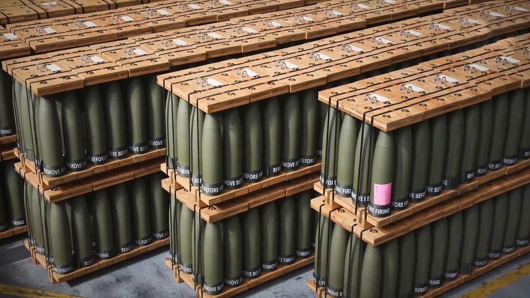 Артилерійські снаряди 155 мм
