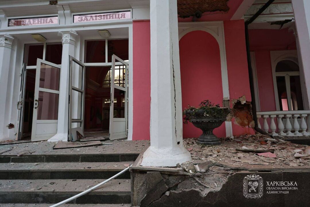 пошкодження приміщеня залізниці в Харкові