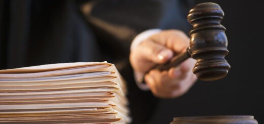 63 справи щодо війни за якими варто стежити цього тижня: військовий розклеював проросійські листівки та “безнадійно хворі на русофобію”