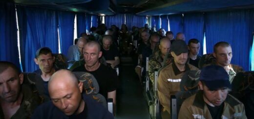 Кого Україна передала Росії під час обміну полоненими: засуджені за зраду і ті, хто воював за “ДНР”